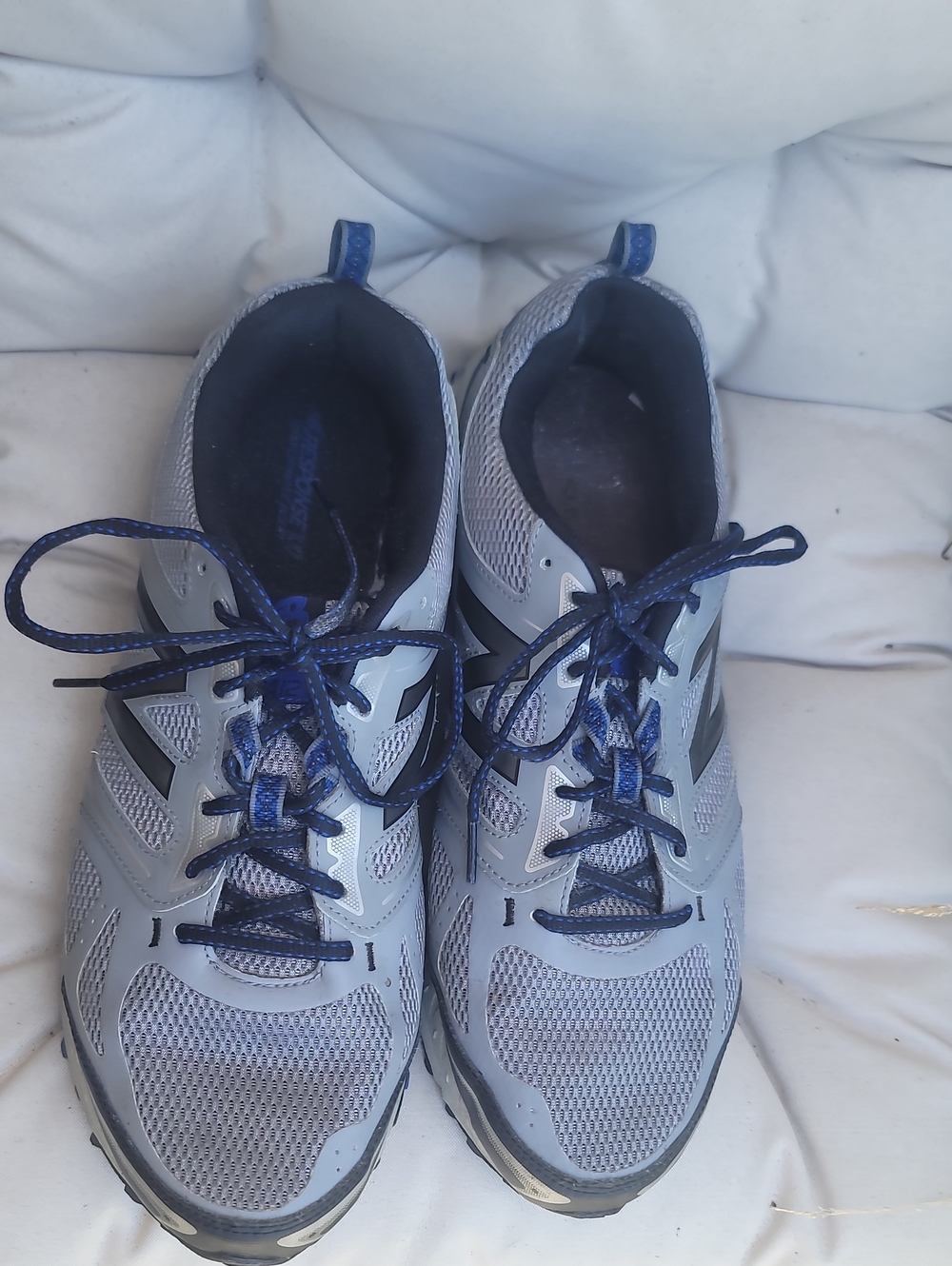 New Balance Men's Gray and Navy Running Athletic Sneakers